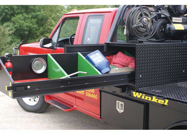 Slide out deals toolbox for flatbed